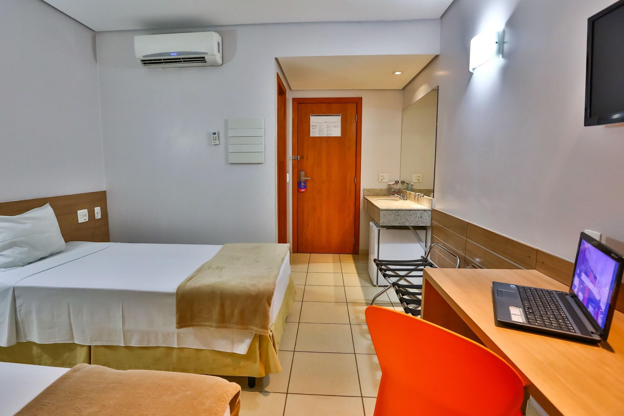 Hotel Go Inn Estacao ゴイアニア エクステリア 写真